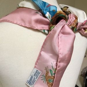 Gucci scarf